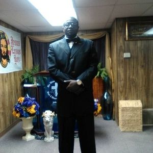 Meet your Posher, Tommy